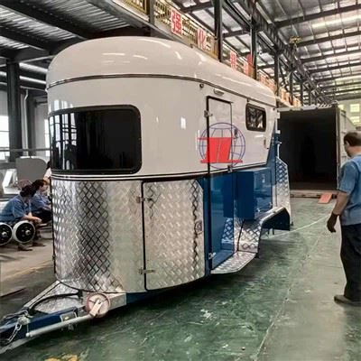 จัดหาม้าลอย